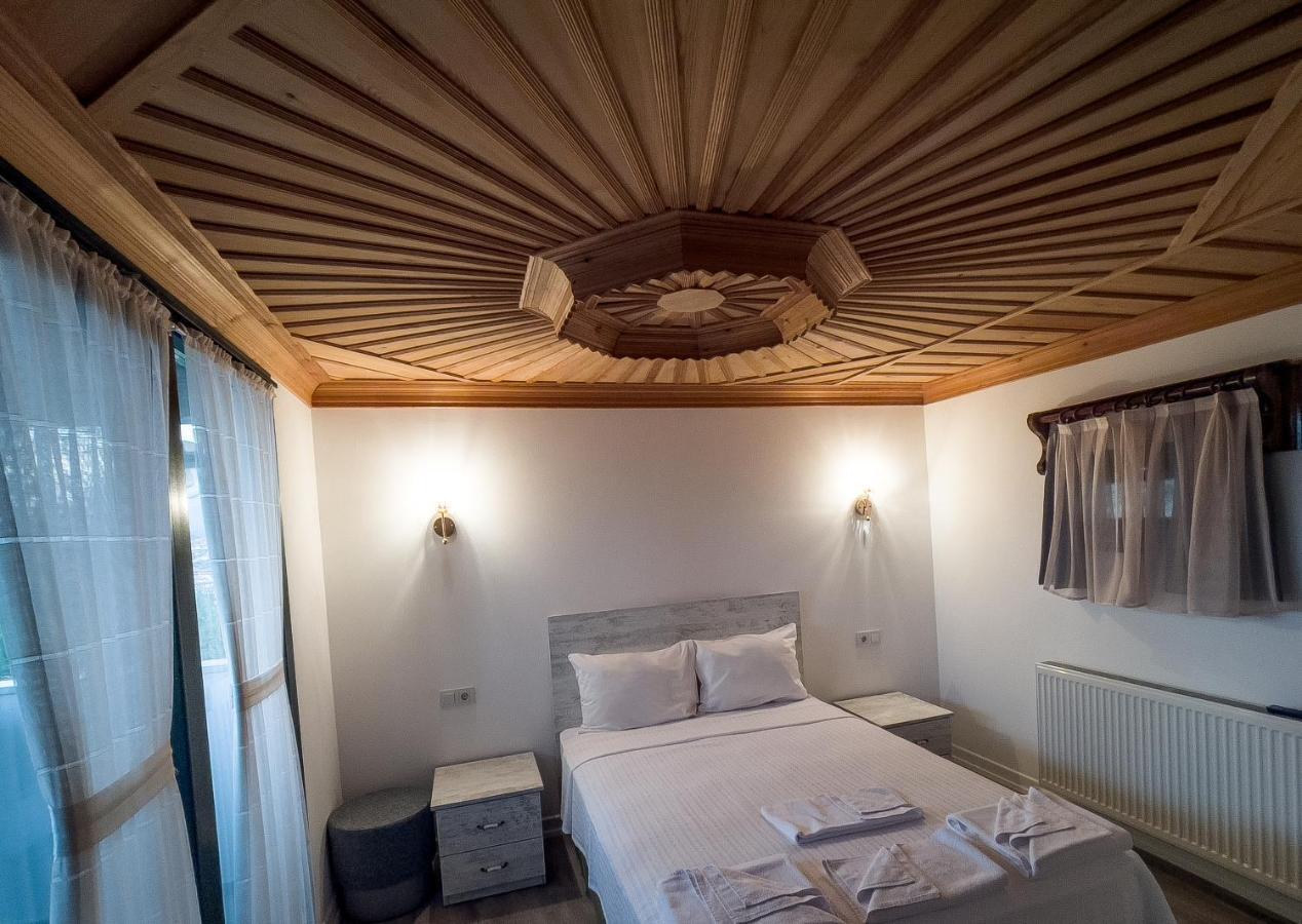 Beacon Hill Suites อัคยาคา ภายนอก รูปภาพ