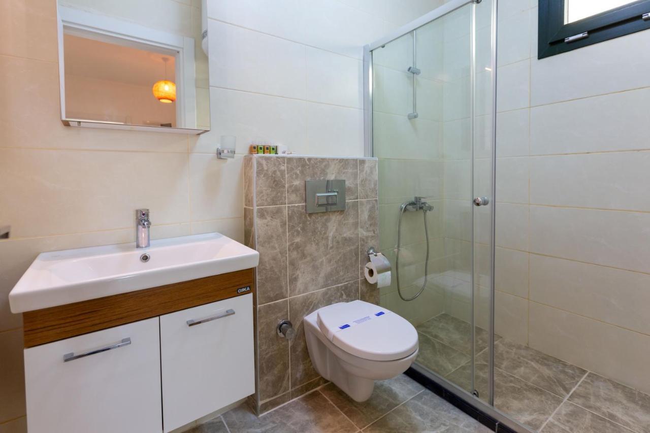 Beacon Hill Suites อัคยาคา ภายนอก รูปภาพ