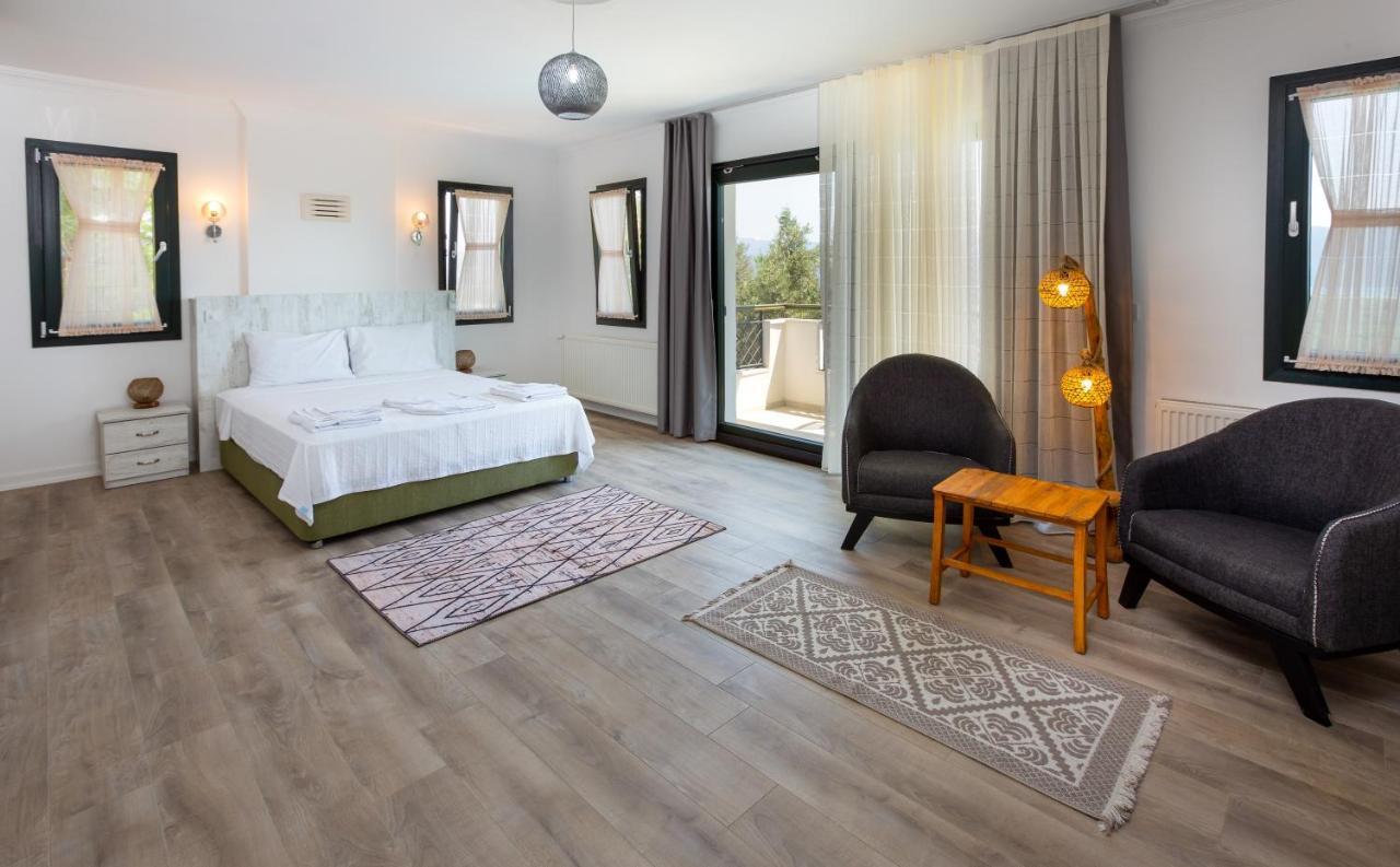 Beacon Hill Suites อัคยาคา ภายนอก รูปภาพ